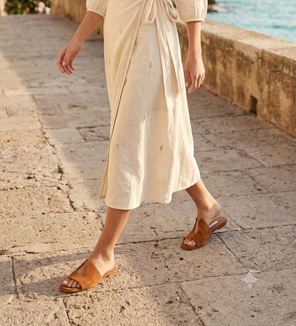 cutout suede slide
